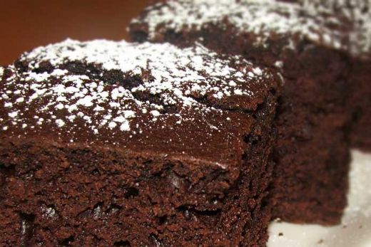 Sütlü Kakaolu Kek